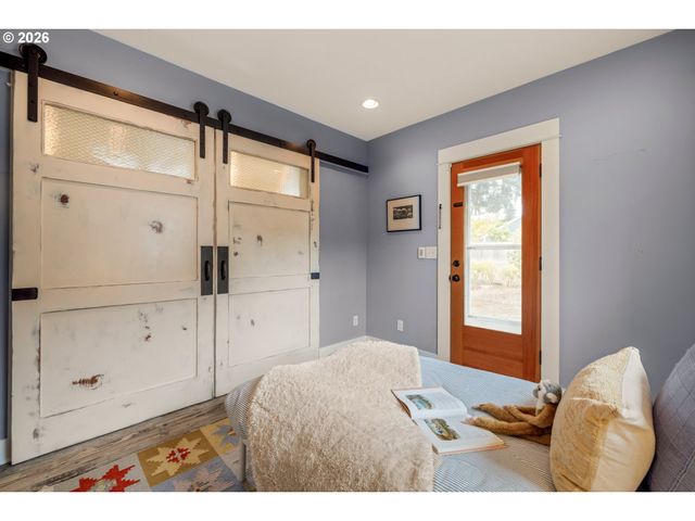 6632 N DELAWARE Ave, Portland, OR 97217