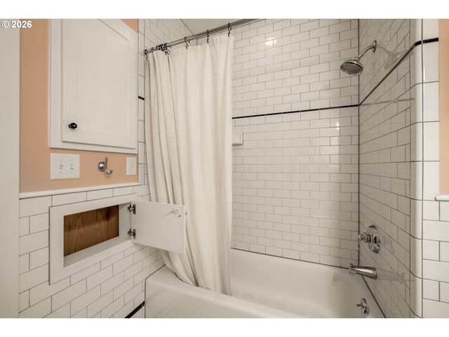6632 N DELAWARE Ave, Portland, OR 97217