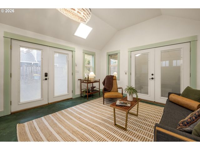 6632 N DELAWARE Ave, Portland, OR 97217