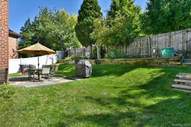 57-46 262nd Street, Little Neck, NY 11362