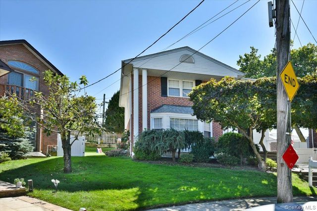 57-46 262nd Street, Little Neck, NY 11362