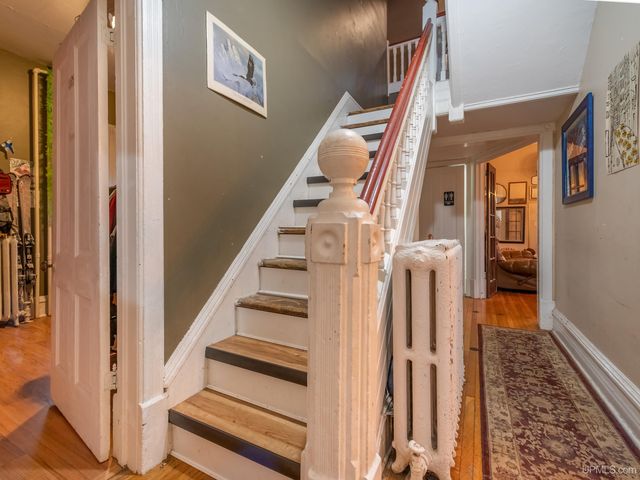 127 E Hewitt Avenue, Marquette, MI 49855