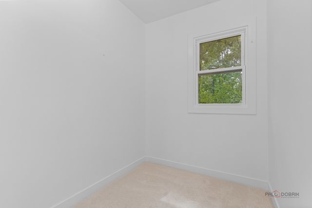28 Plymouth Court, Lincolnshire, IL 60069