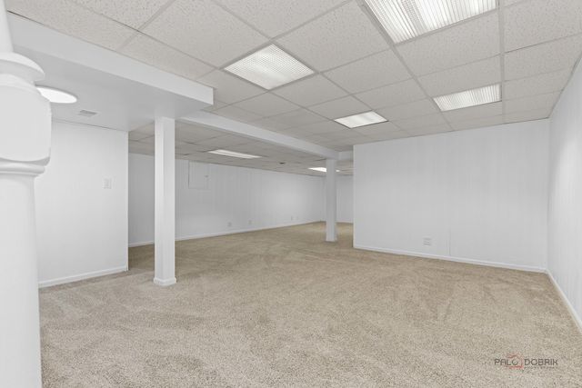 28 Plymouth Court, Lincolnshire, IL 60069