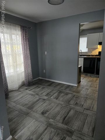 19830 Mahon Street, Southfield, MI 48075