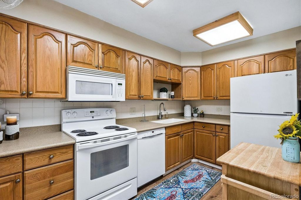 635 S Alton Way 3B, Denver, CO 80247