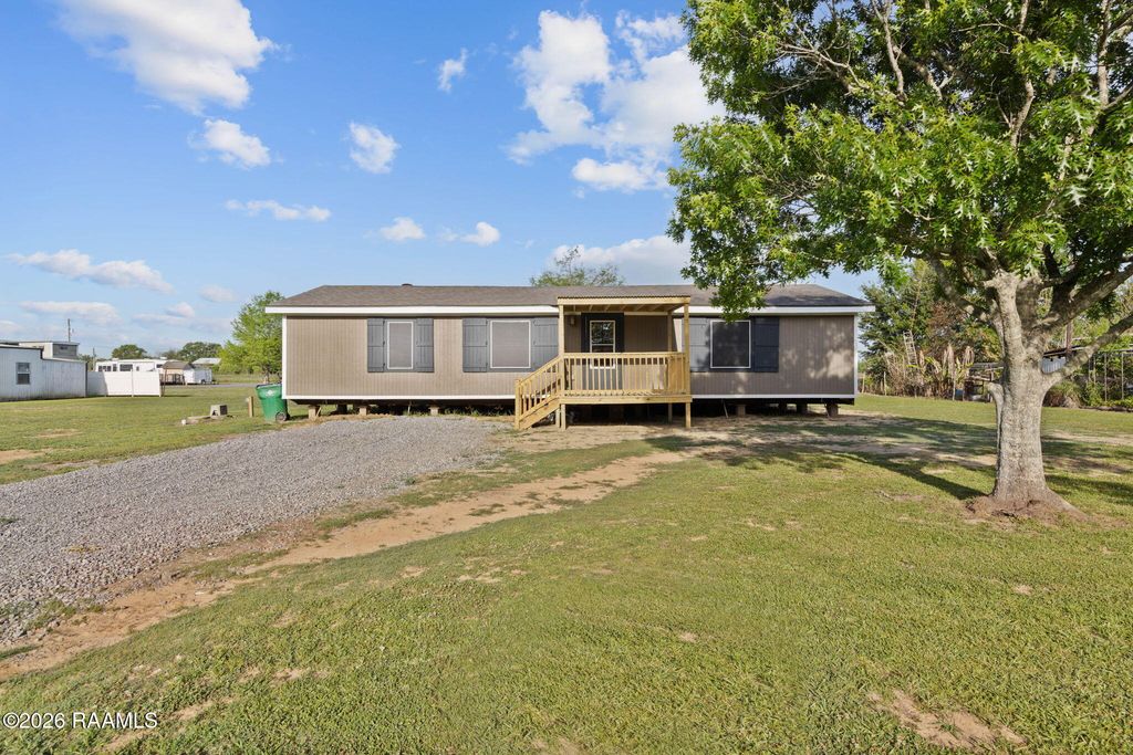 5018 Rutten Rill Road, Jeanerette, LA 70544