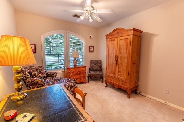 19 Palmer Green Place, Spring, TX 77381