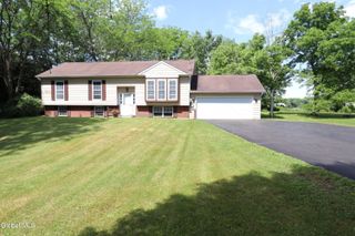 52 Biechman Road, Coeymans, NY 12143