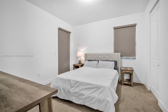 3575 W 97th St, Hialeah, FL 33018