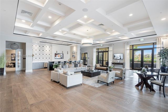 3575 W 97th St, Hialeah, FL 33018