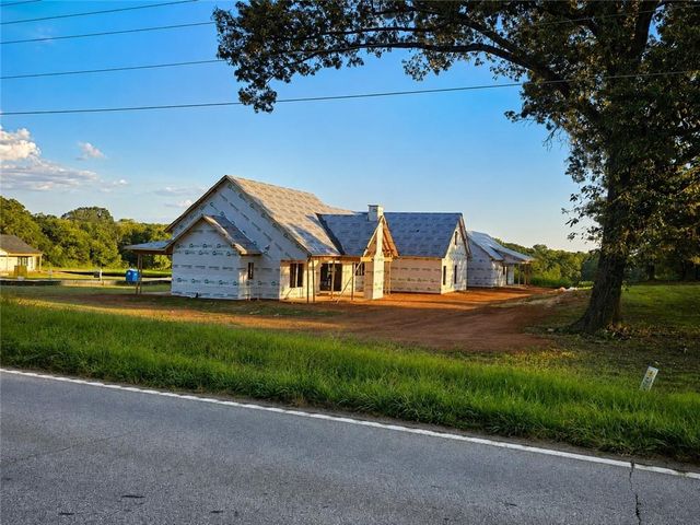 40 Rita Ridge, Jefferson, GA 30549