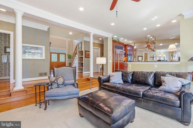 310 BUTTONWOOD RD, Landenberg, PA 19350
