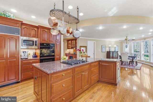 310 BUTTONWOOD RD, Landenberg, PA 19350