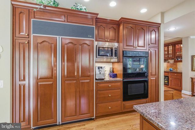 310 BUTTONWOOD RD, Landenberg, PA 19350