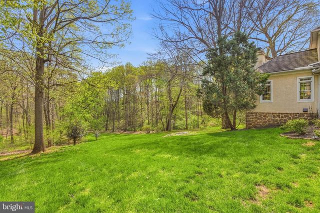 310 BUTTONWOOD RD, Landenberg, PA 19350
