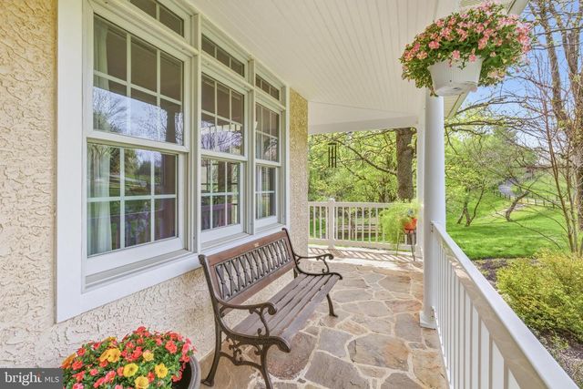 310 BUTTONWOOD RD, Landenberg, PA 19350