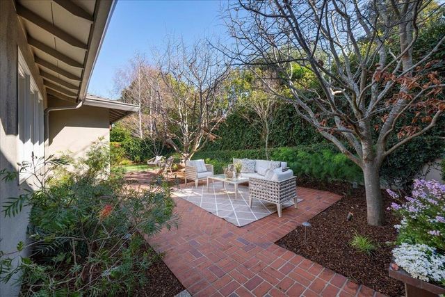 365 Parrott Drive, San Mateo, CA 94402