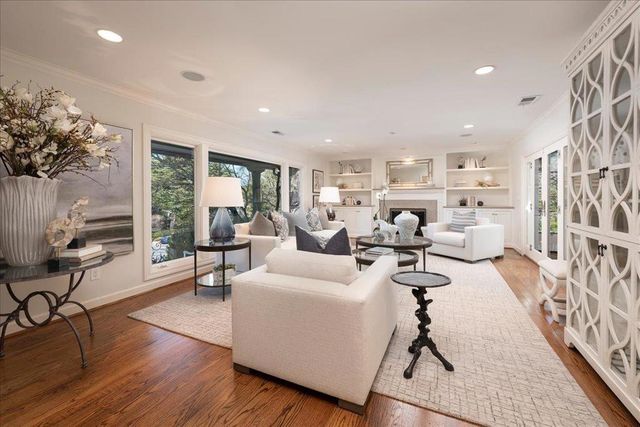 365 Parrott Drive, San Mateo, CA 94402