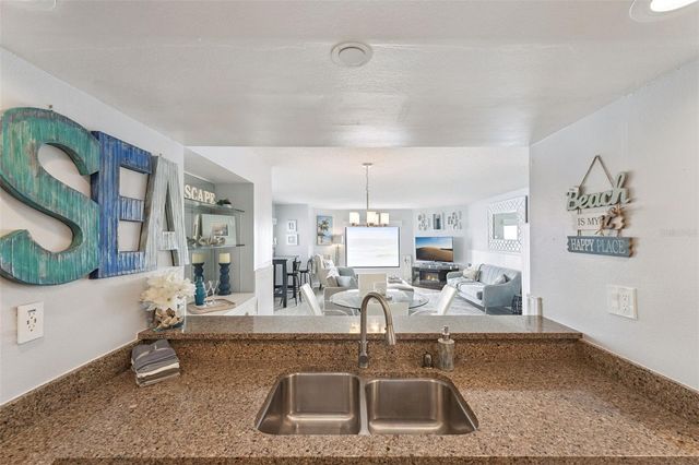 5207 S ATLANTIC AVENUE 425, New Smyrna Beach, FL 32169