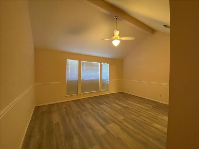 215 W New Meadows Drive, Sugar Land, TX 77479