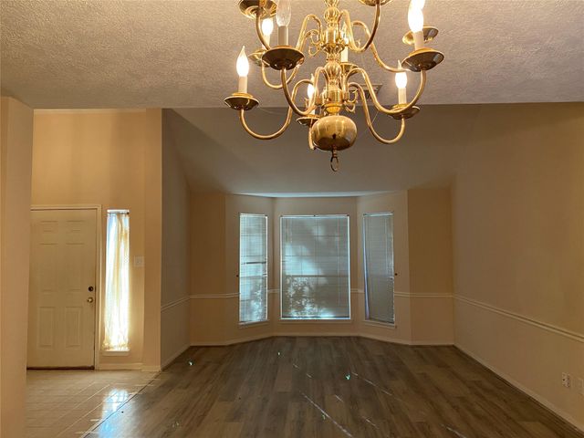 215 W New Meadows Drive, Sugar Land, TX 77479