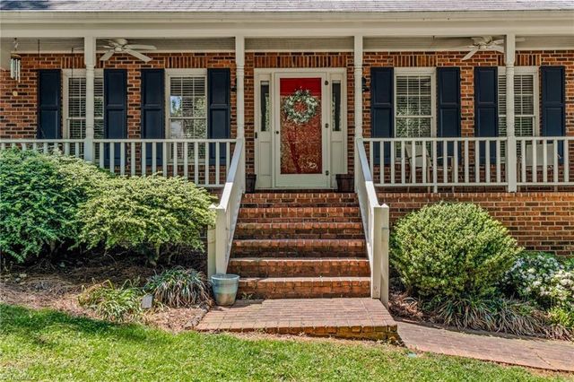 500 Knob View Drive, Winston-salem, NC 27104