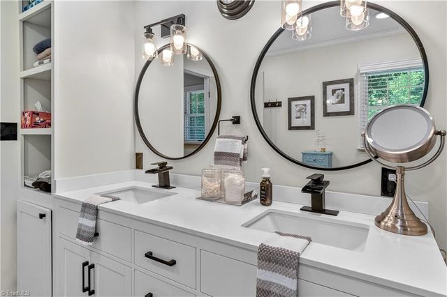 500 Knob View Drive, Winston-salem, NC 27104