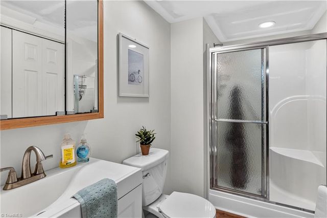 500 Knob View Drive, Winston-salem, NC 27104