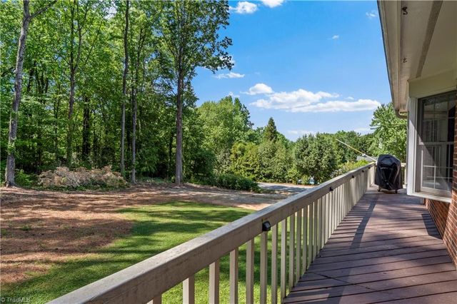 500 Knob View Drive, Winston-salem, NC 27104