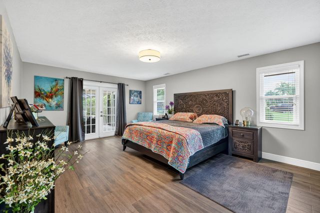 5321 SE Sterling Circle, Stuart, FL 34997