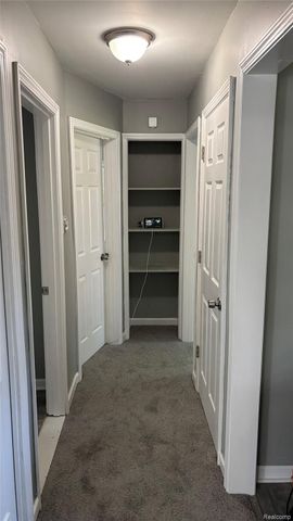 10891 Mogul Street, Detroit, MI 48224