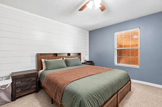 572 Wildflower Drive, Newark, OH 43055