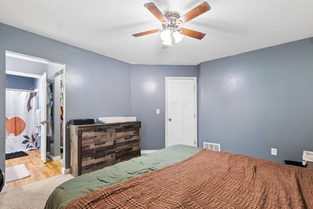 572 Wildflower Drive, Newark, OH 43055