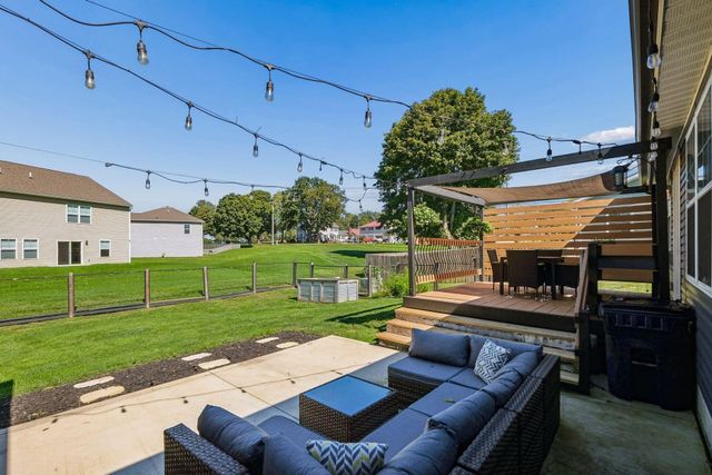 572 Wildflower Drive, Newark, OH 43055