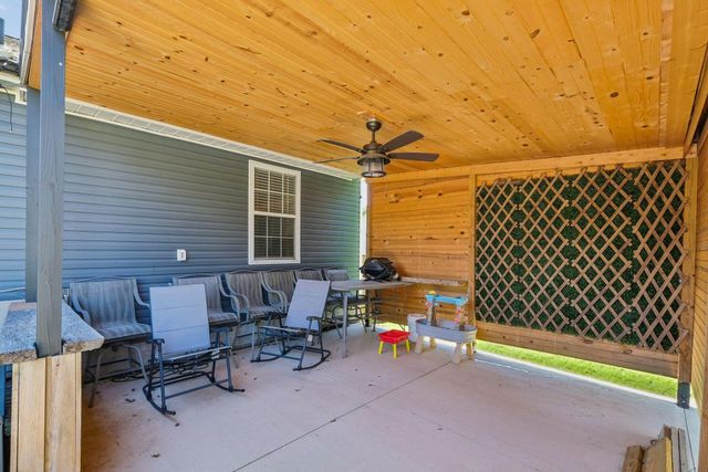572 Wildflower Drive, Newark, OH 43055