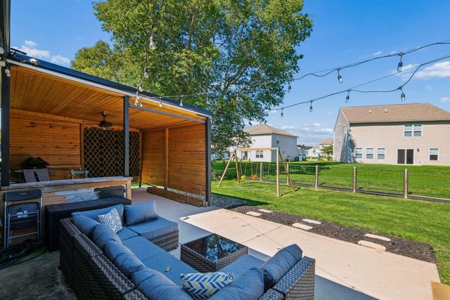 572 Wildflower Drive, Newark, OH 43055