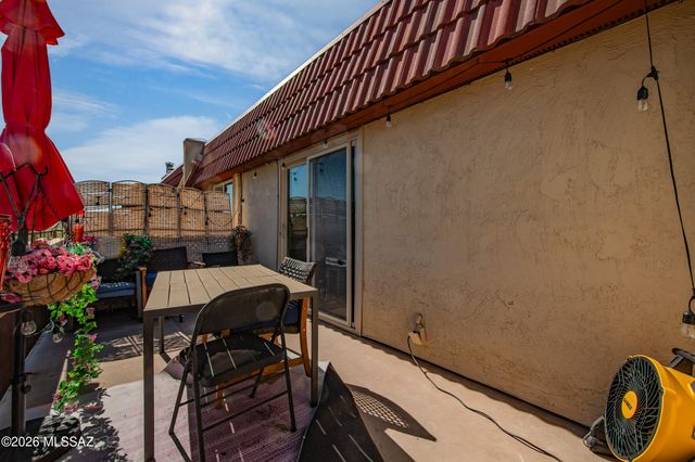 6332 N Barcelona Ln Unit 512, Tucson, AZ 85704