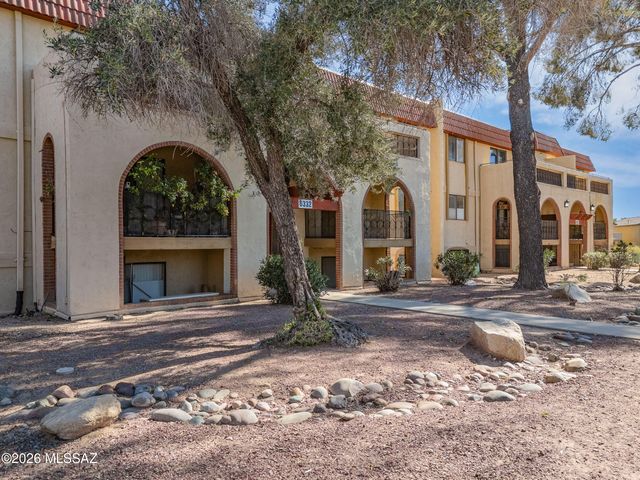 6332 N Barcelona Ln Unit 512, Tucson, AZ 85704
