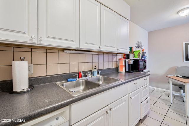 6332 N Barcelona Ln Unit 512, Tucson, AZ 85704