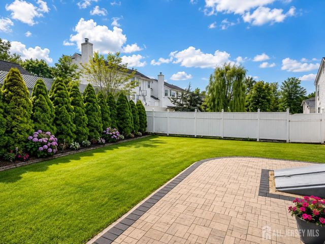 6 Thrush Court, Old Bridge, NJ 08857