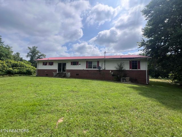 1311 Old Union Rd, Hilham, TN 38568