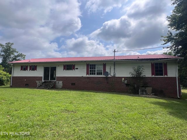 1311 Old Union Rd, Hilham, TN 38568