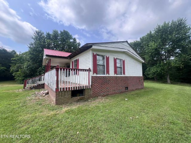 1311 Old Union Rd, Hilham, TN 38568