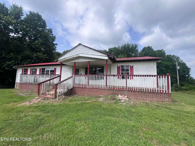 1311 Old Union Rd, Hilham, TN 38568