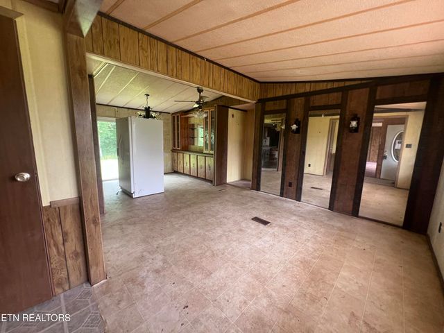 1311 Old Union Rd, Hilham, TN 38568