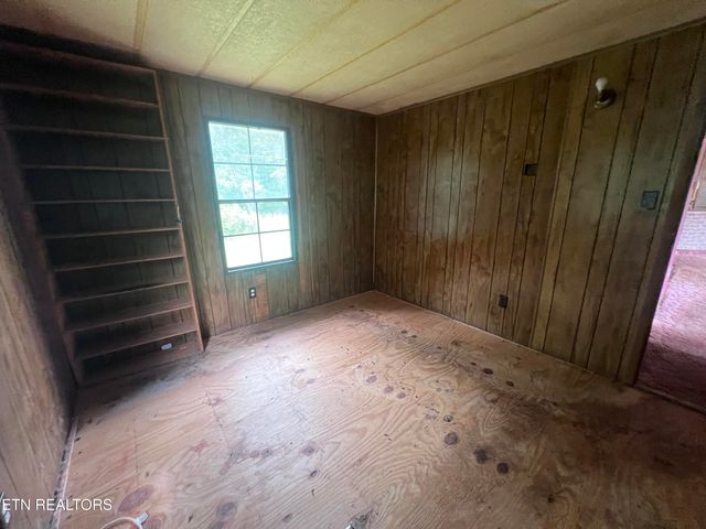 1311 Old Union Rd, Hilham, TN 38568
