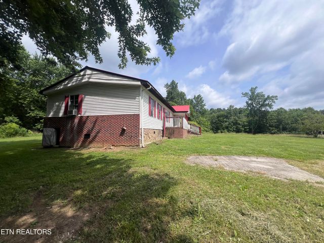 1311 Old Union Rd, Hilham, TN 38568