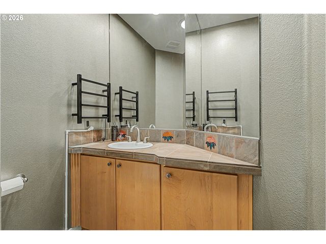 22345 Sw 111TH Ave, Tualatin, OR 97062