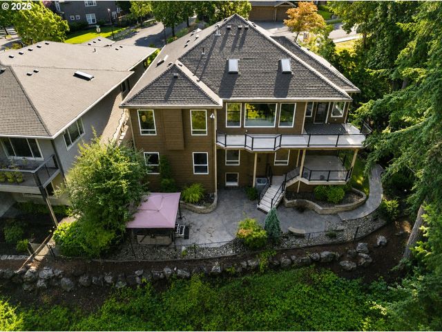 22345 Sw 111TH Ave, Tualatin, OR 97062